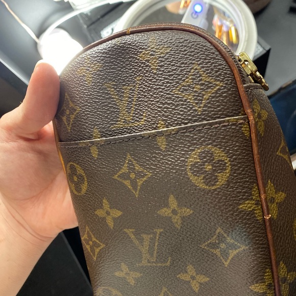 SOLD - Picture 2 of 10